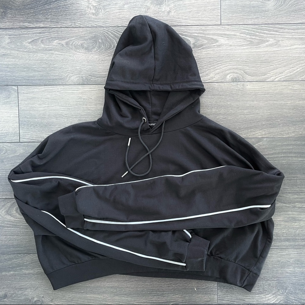 Oversized Cropped Hoodie